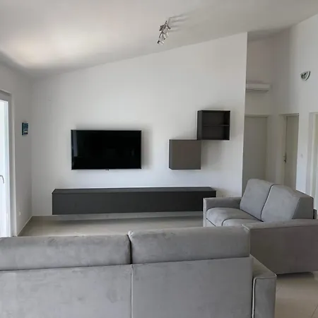 Ferienwohnung Апартаменты Обровац